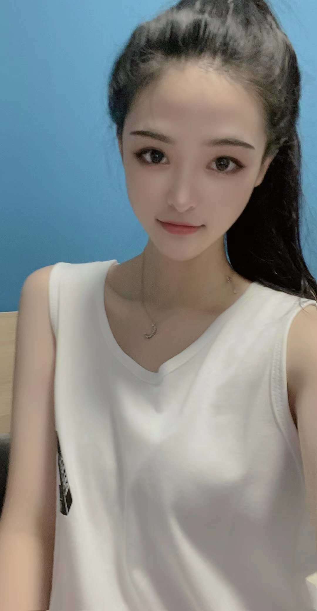 2020年11月10大长腿清纯颜系沐子